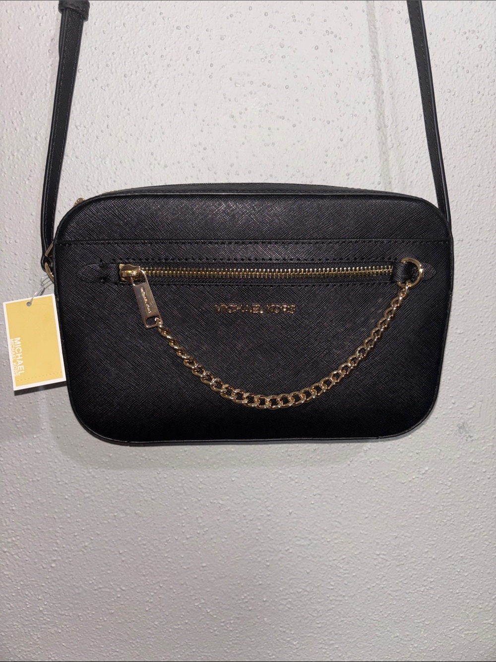 Michael Kors - NWT -Jet Set Saffiano Leather Crossbody Bag w/ gold chain accent